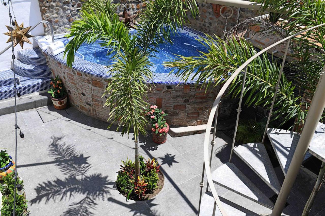 Petit Hotel Pilitas (Adults Only) Puerto Vallarta Ngoại thất bức ảnh
