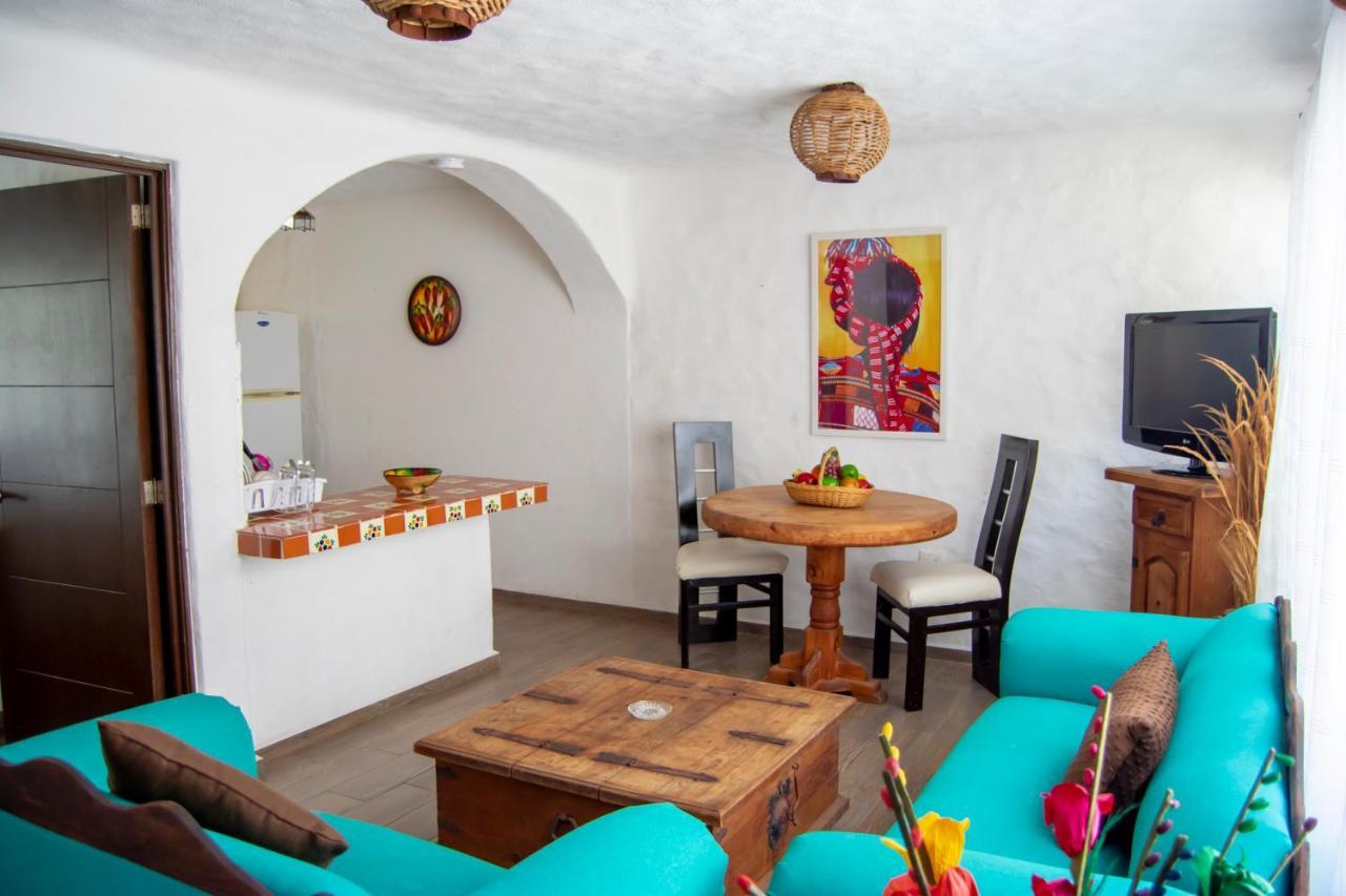 Petit Hotel Pilitas (Adults Only) Puerto Vallarta Ngoại thất bức ảnh