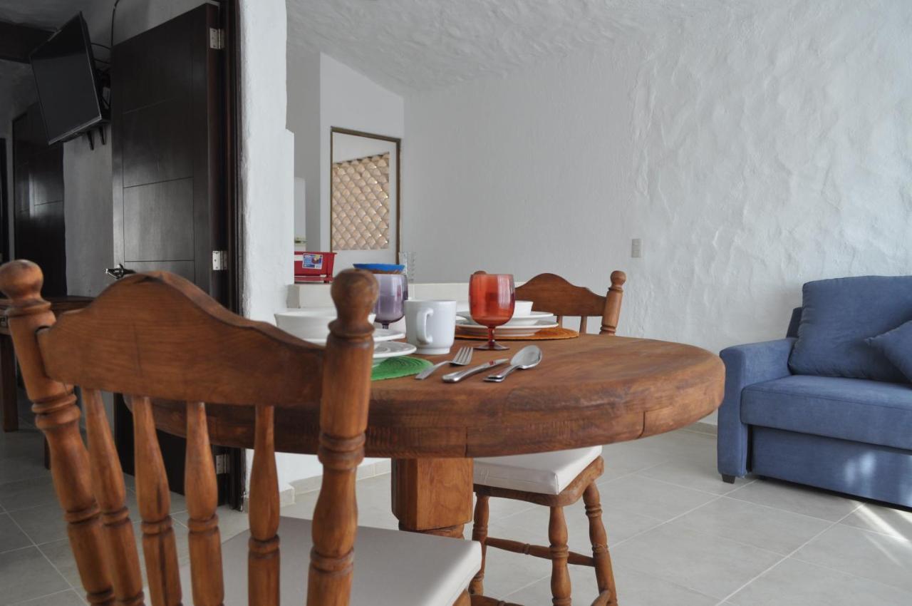 Petit Hotel Pilitas (Adults Only) Puerto Vallarta Ngoại thất bức ảnh